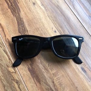 Ray-Ban Wayfarer black sunglasses